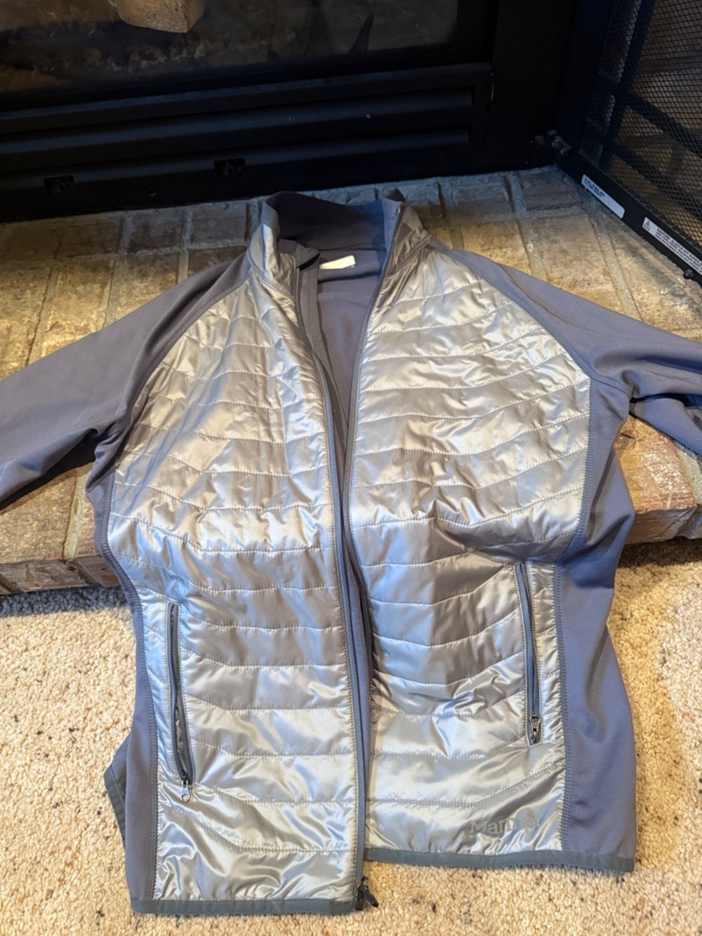 Marmot Men’s lightweight Jacket size Large